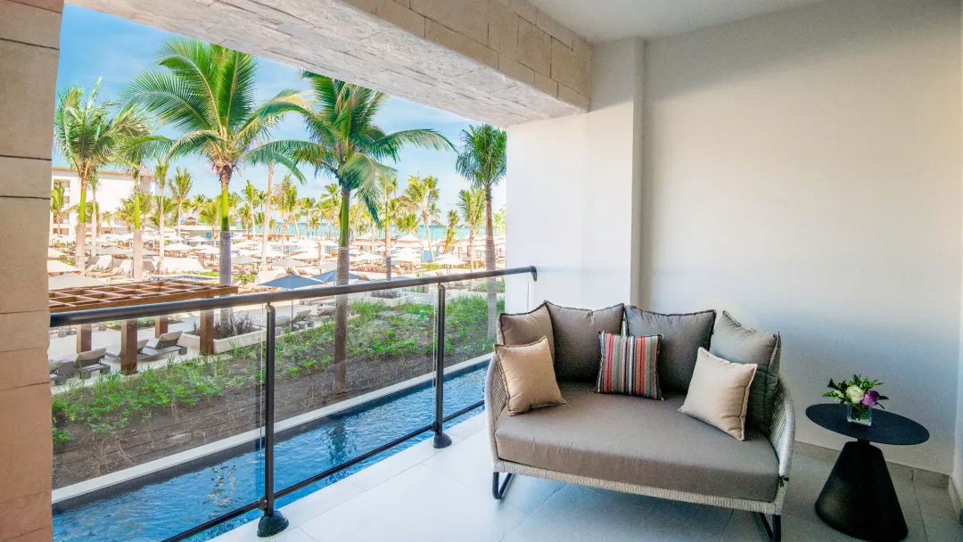 Club Ocean View Junior Suite King - Balcony Lounge