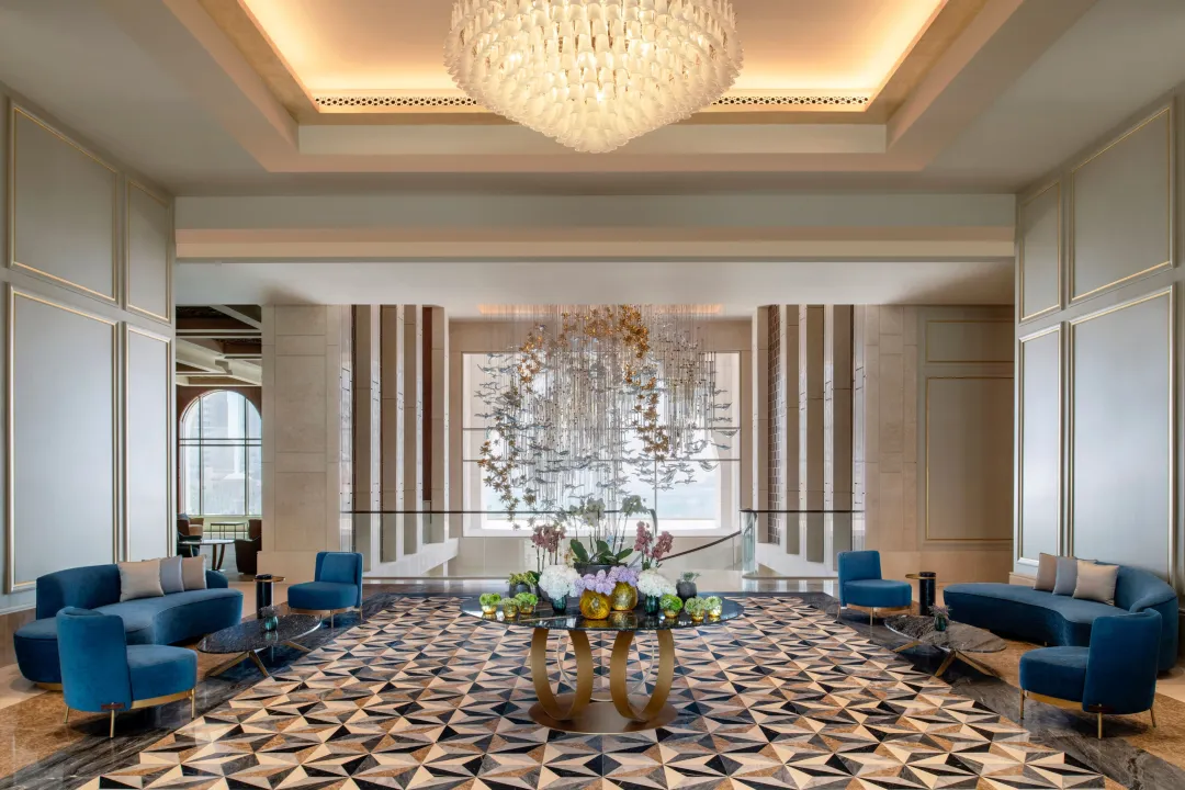 St.-Regis-The-Pearl-Lobby