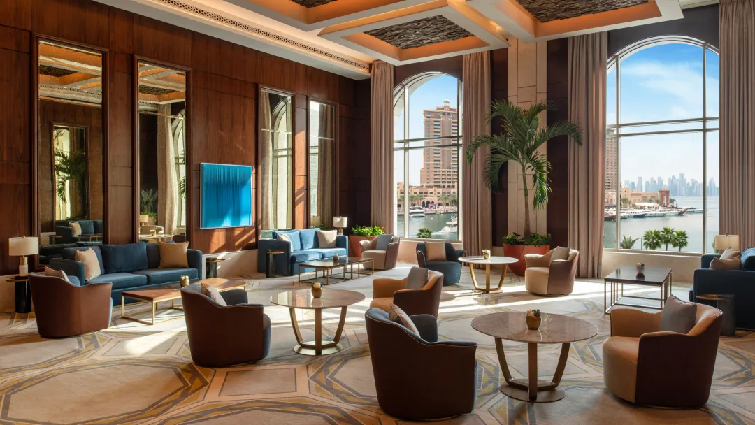 The-St.-Regis-Pearl-Lobby-Lounge