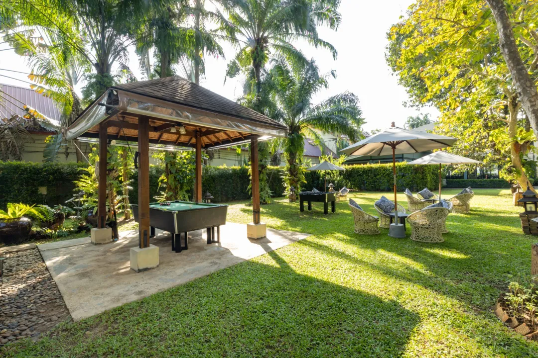 Krabi-Le-Playa-Resort-Garden-Games