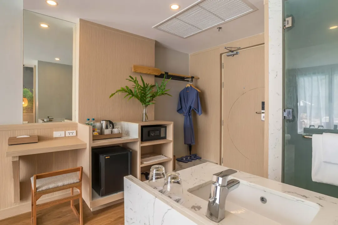 Sea-Seeker-Krabi-Deluxe-Mountain-View-Detail