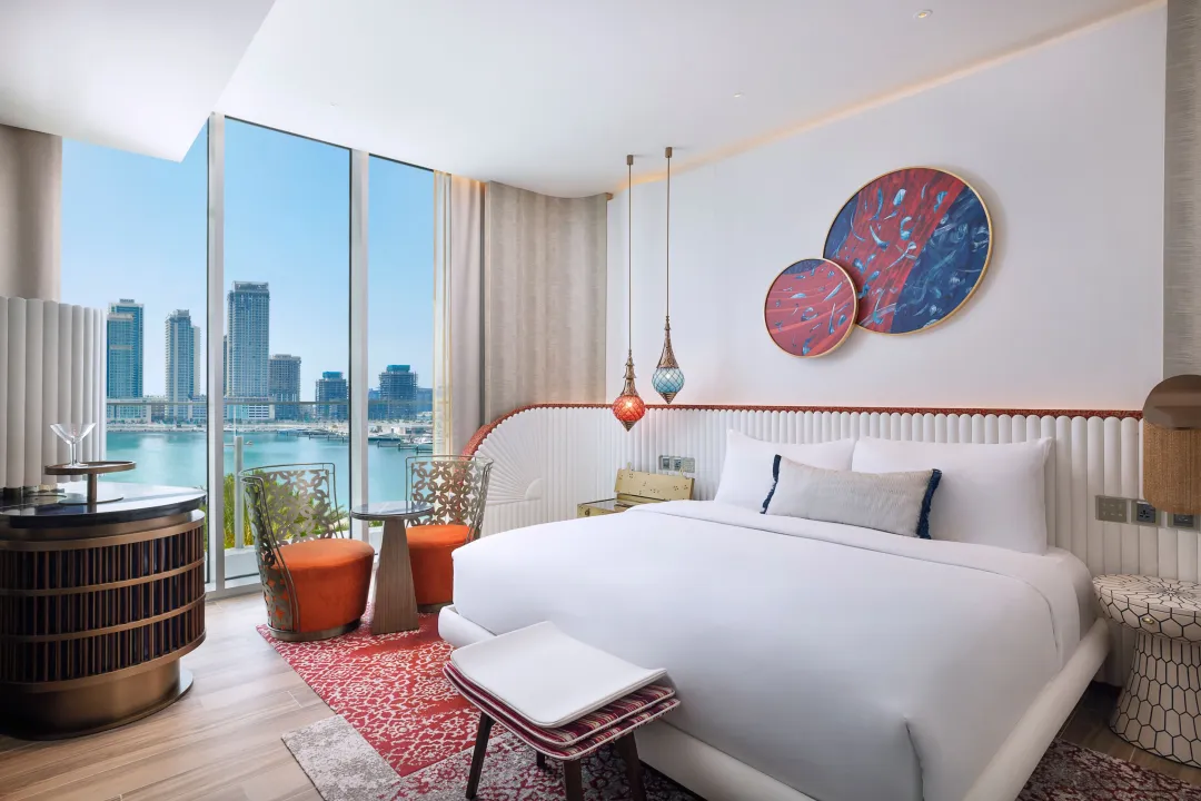 W-Dubai-Mina-Seyahi-Premier-Deluxe-Corner-Sea-View-Room-King-Bed