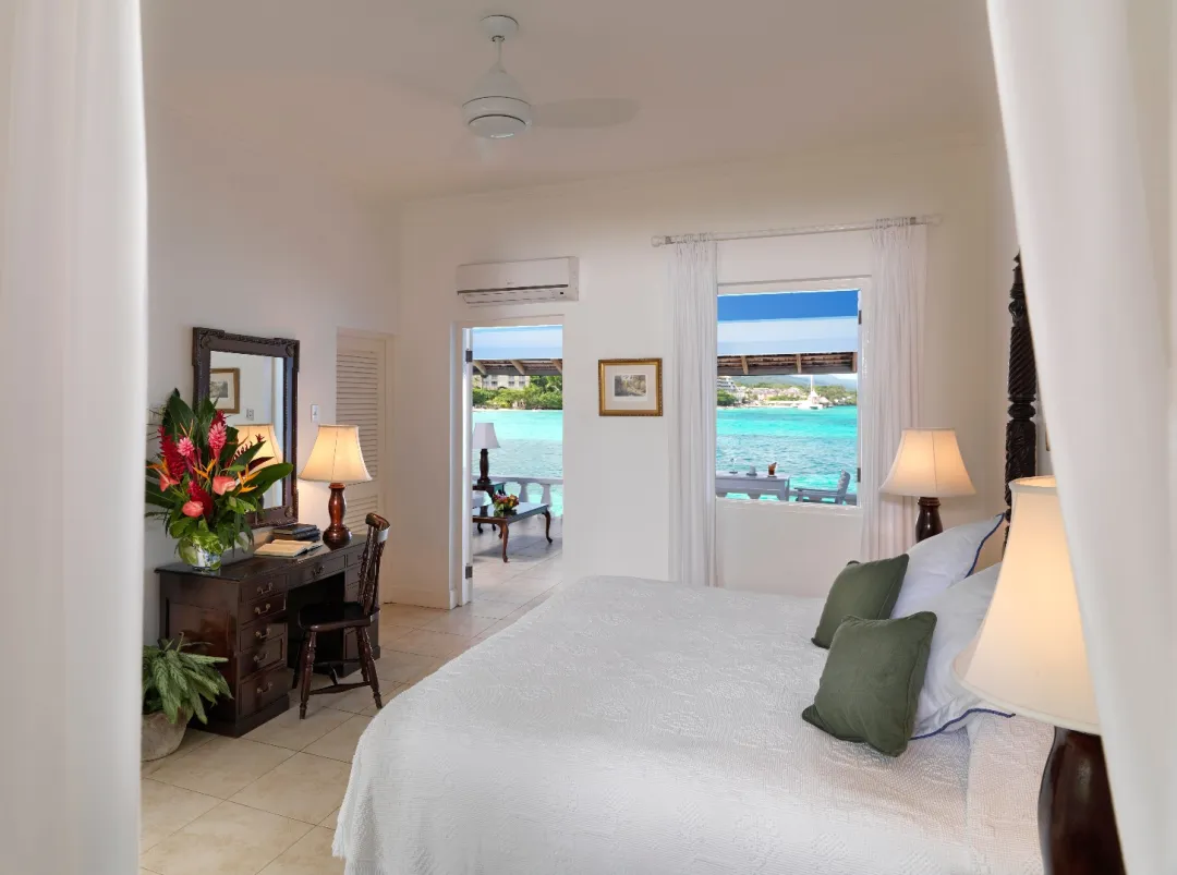 Premier Verandah Suite -Bedroom