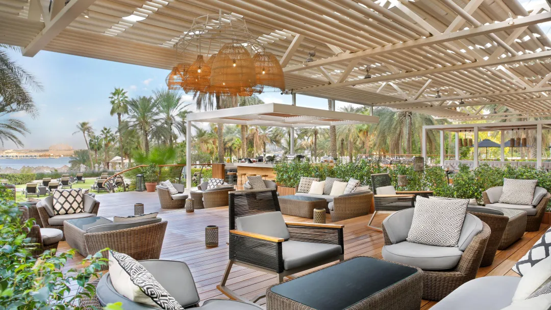 Le-Meridien-Mina-Seyahi-Beach-REsort-and-Spa-Latitude-25