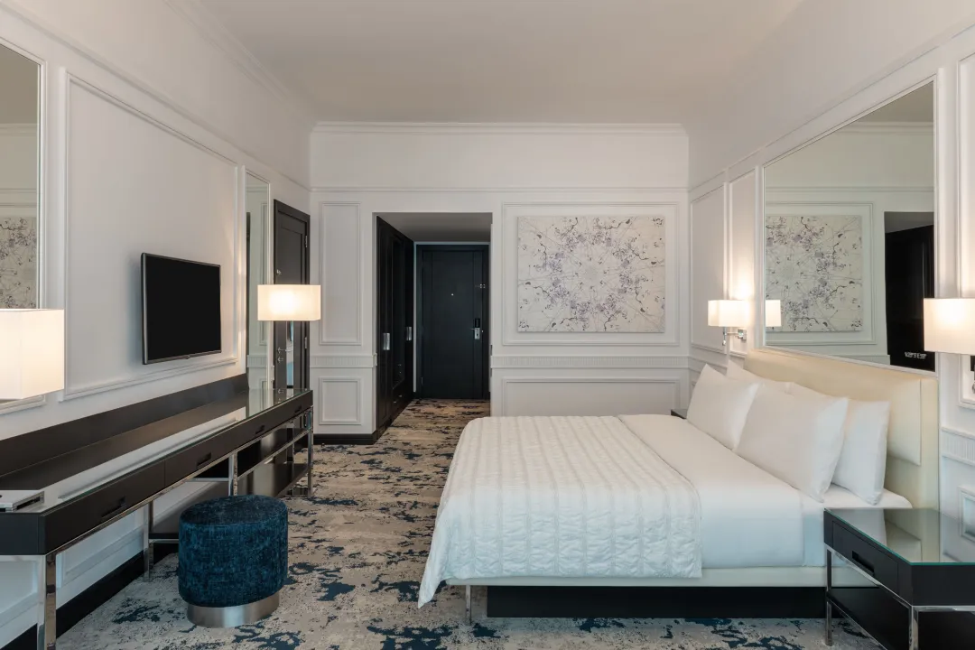 Le-Meridien-Mina-Seyahi-Beach-Resort-and-waterpark-Deluxe-Sea-View-Room-Detail