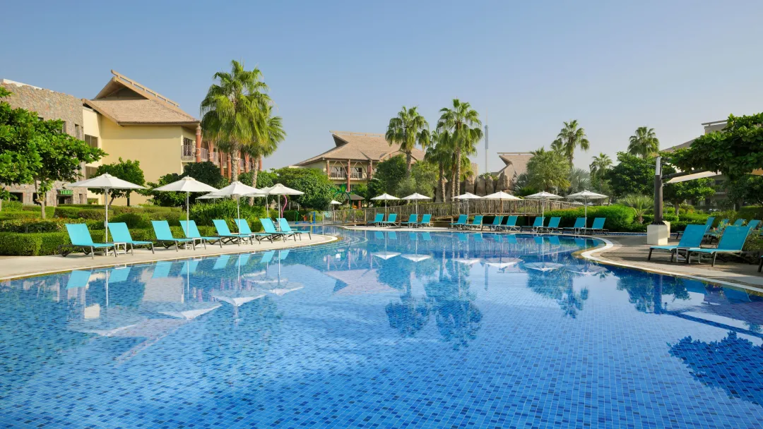 Lapita-Dubai-Parks-Pool