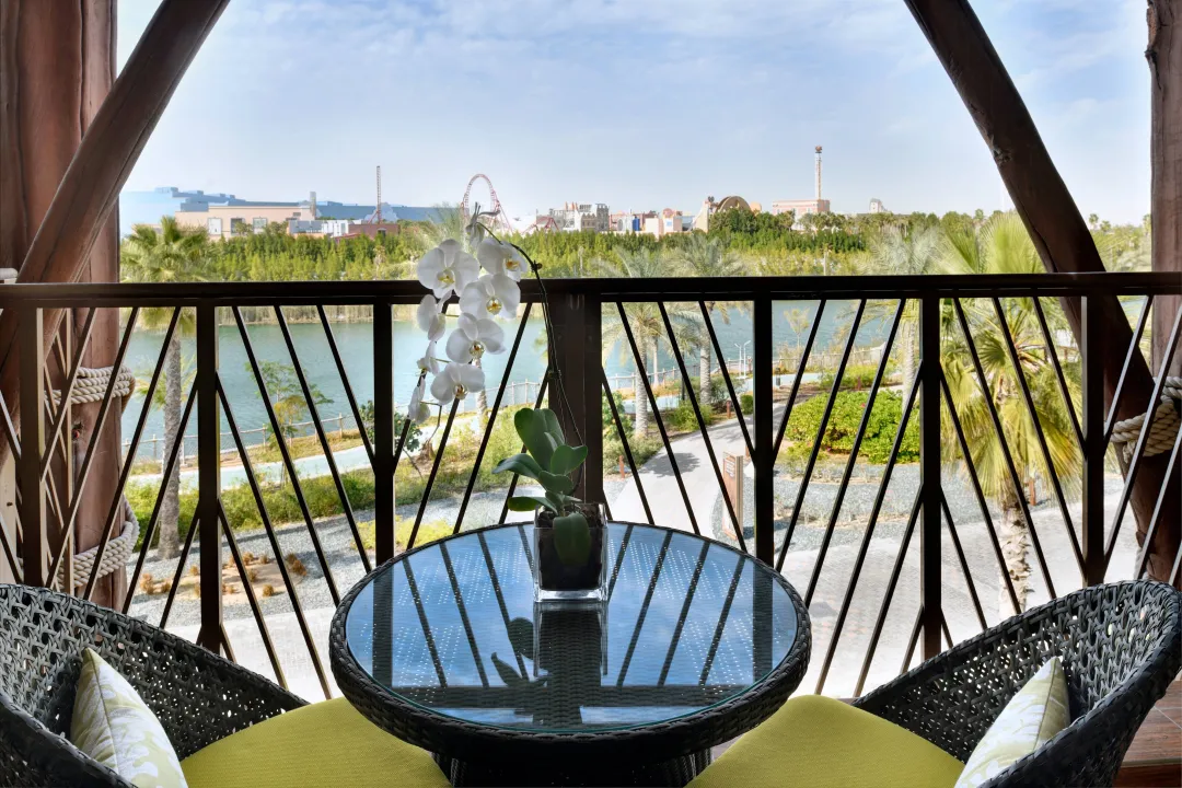 Lapita-Dubai-Parks-Deluxe-River-View-Room-Balcony
