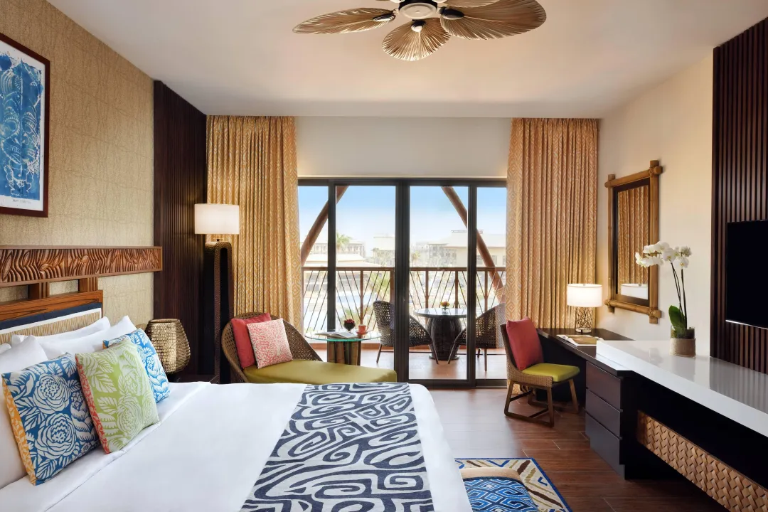 Lapita-Dubai-Parks-Deluxe-Pool-View-Room-King-Bed