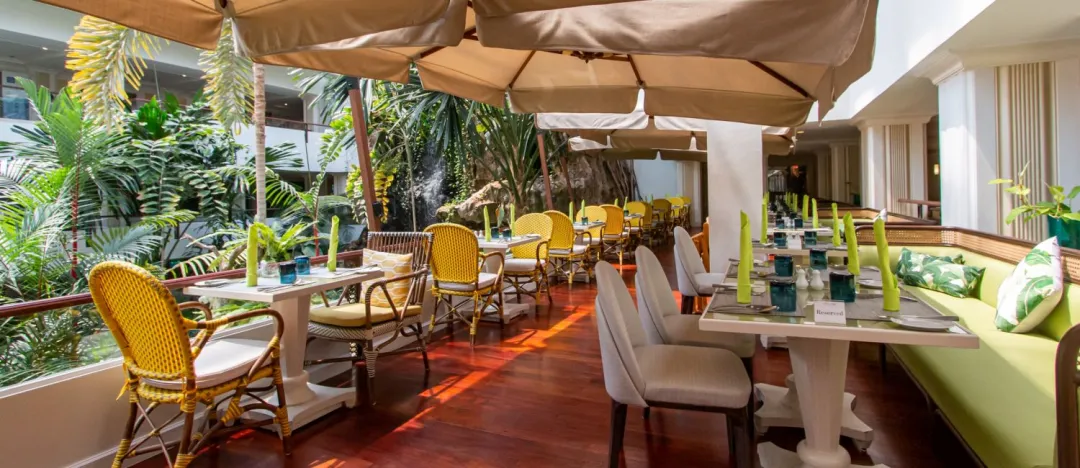 Dusit-Thani-Pattaya-Cascade-Restaurant