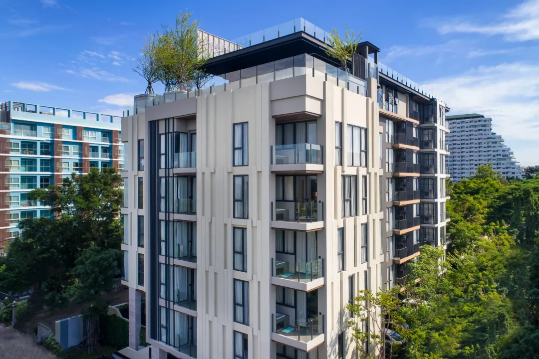 Seaphere-Hotel-Pattaya-Exterior