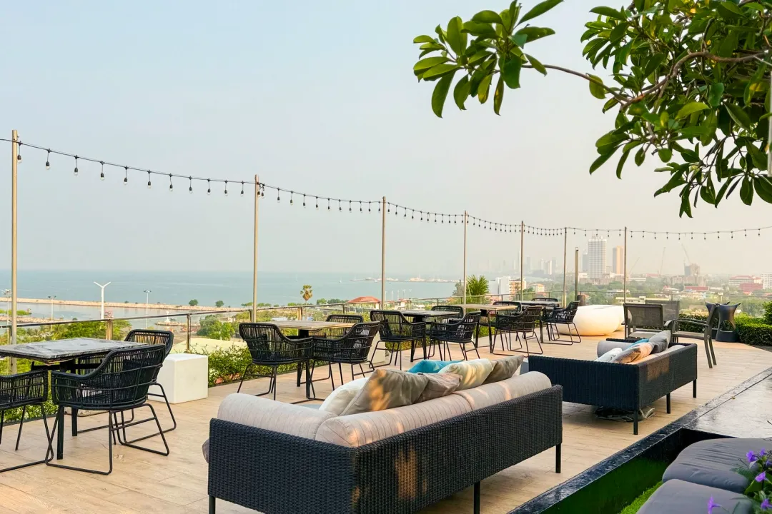 Seaphere Hotel Pattaya - Rooftop Bar