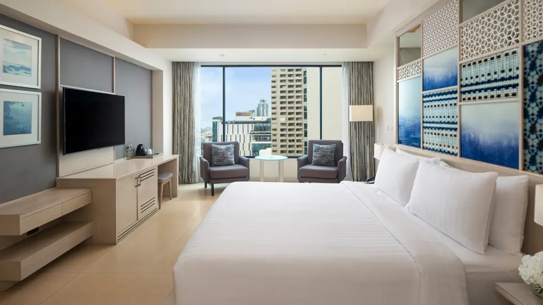 Amari-Pattaya-Deluxe-Room-Twin-Beds