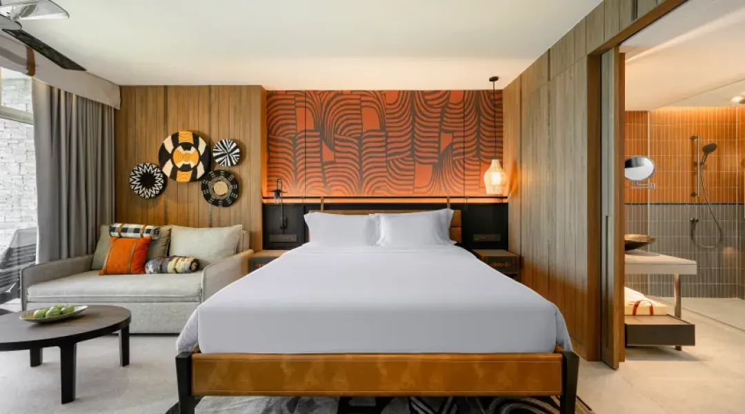 Centara-Pattaya-Deluxe-Explorer