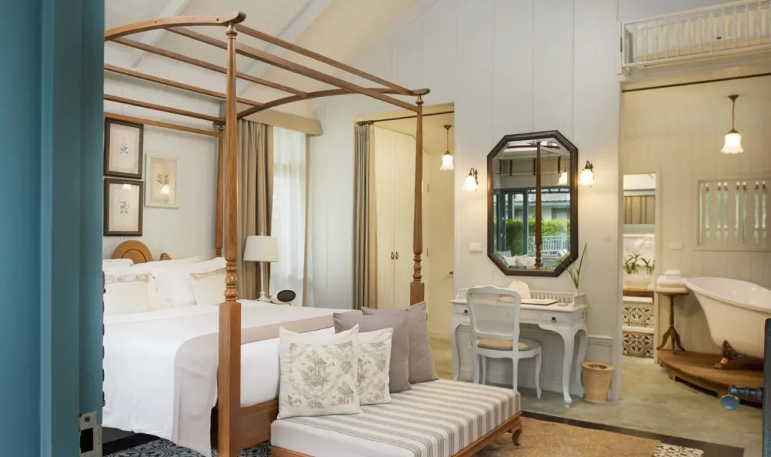 Devasom-Hua-Hin-Beach-Villa-with-Partial-Sea-View-Detail