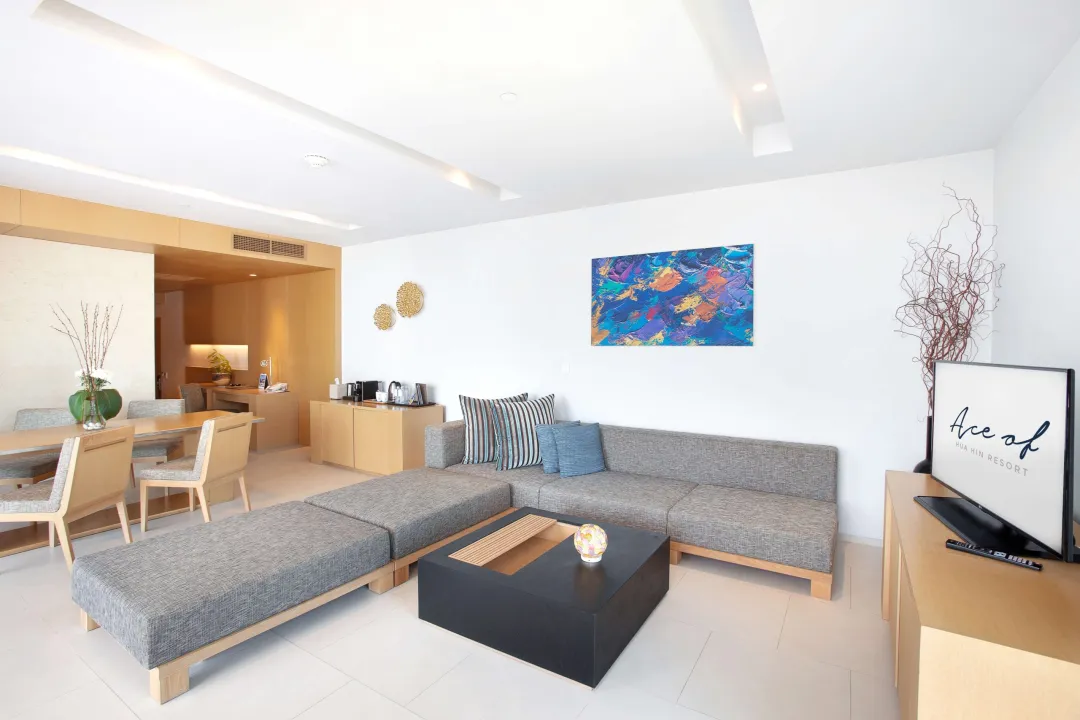 Ace-of-Hua-Hin-One-Bedroom-Pool-Suite-Living-Room