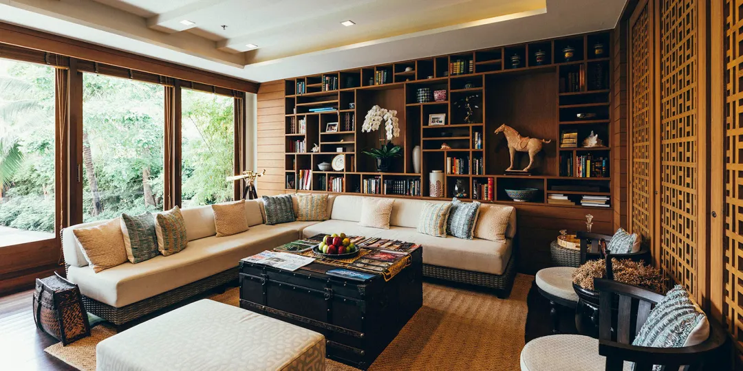 Cape-Nidhra-Hotel-Library