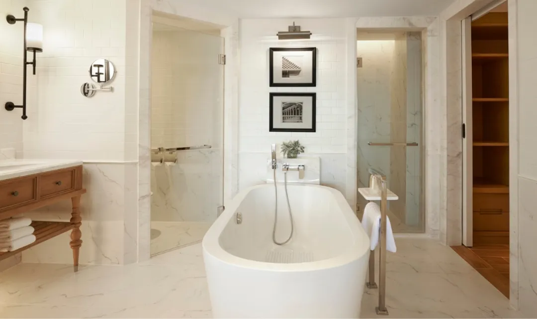 Dusit-Thani-Hua-Hin-Family-Suite-Bathroom