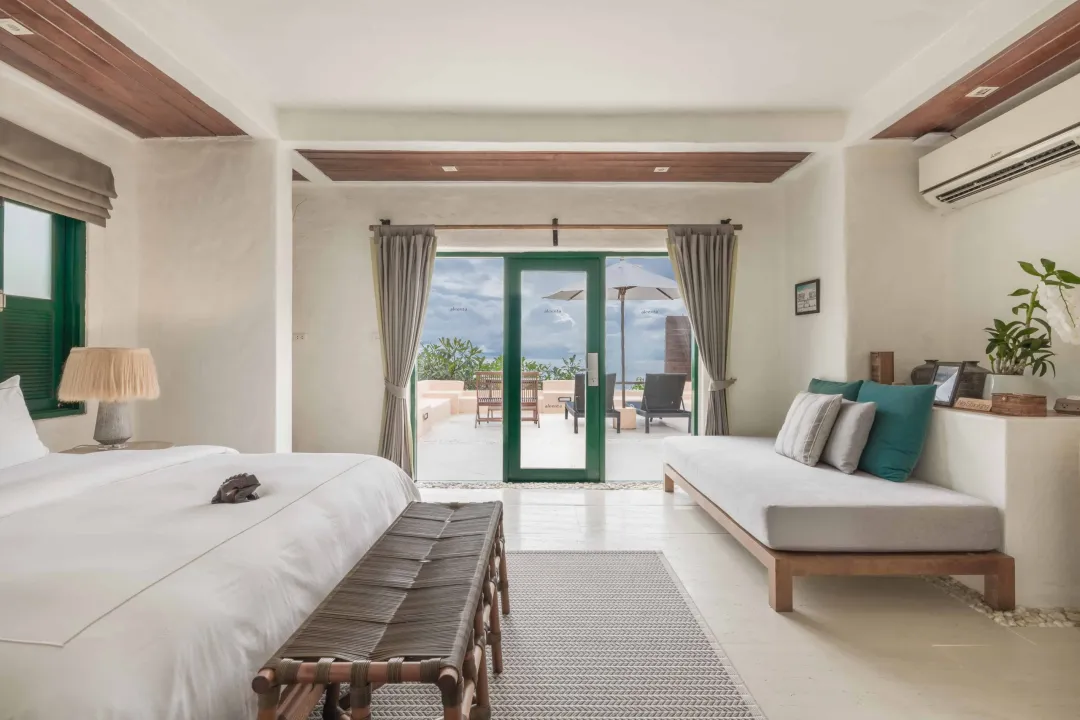 Aleenta Hua Hin - Beachfront Pool Access Suite - Detail