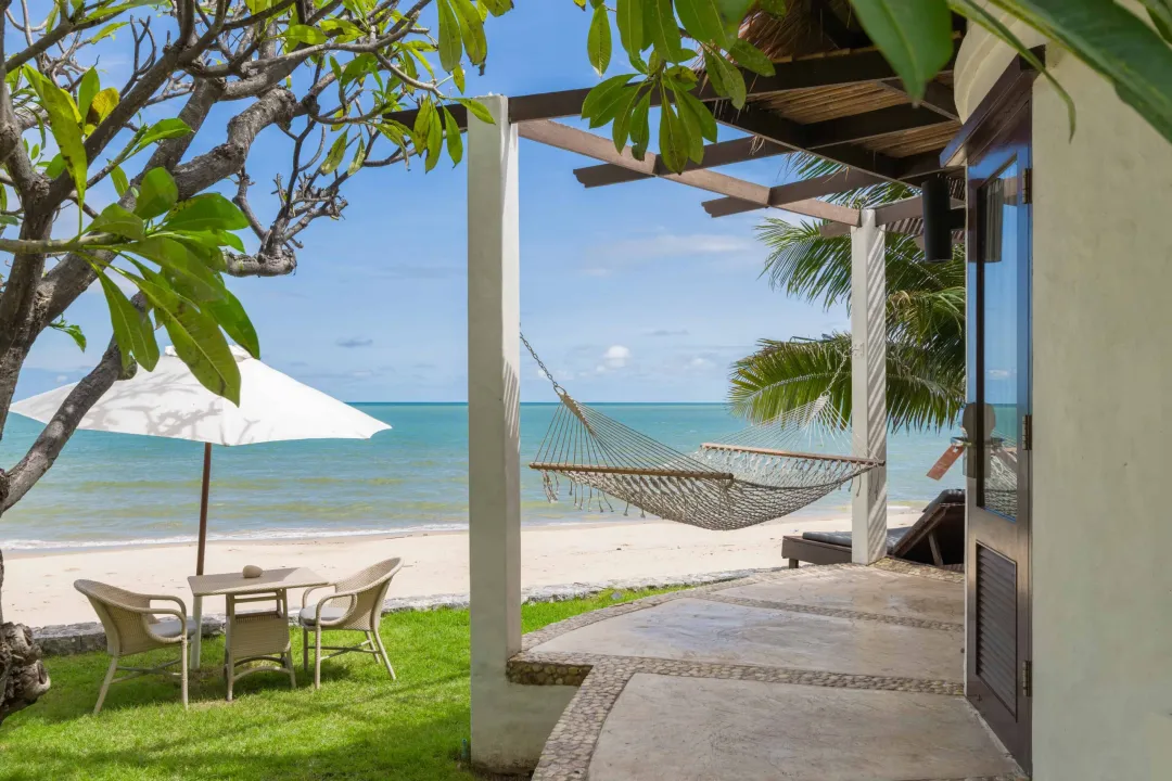 Aleenta Hua Hin - Beachfront Pool Suite -Outdoor Space