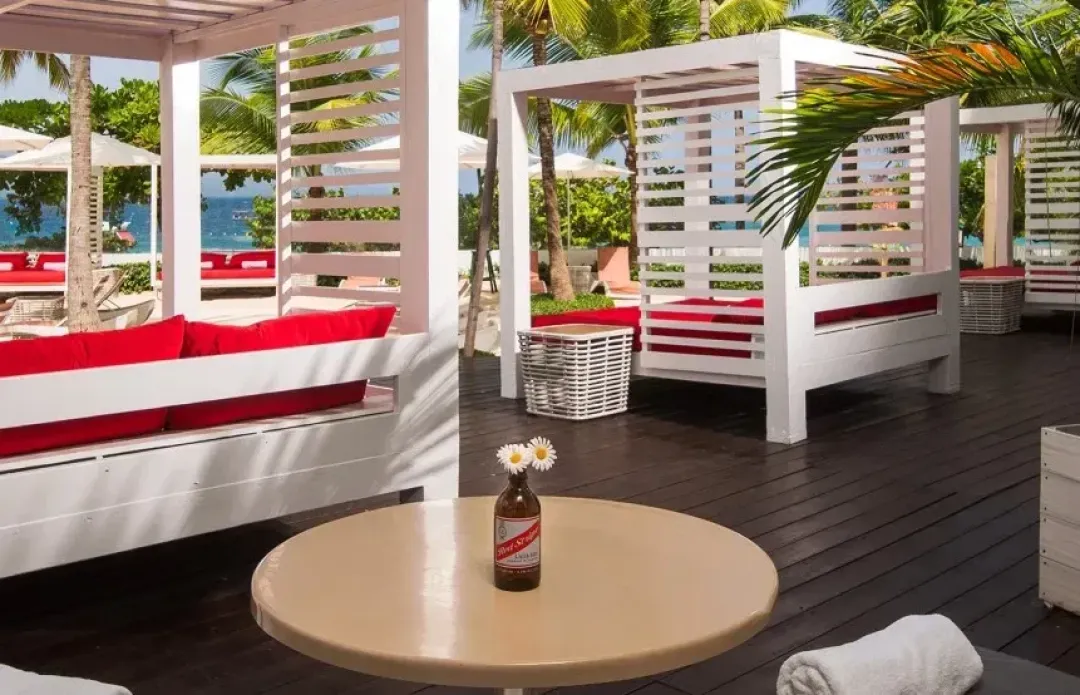 Junior Suite King with Cabana Ocean View - Cabana