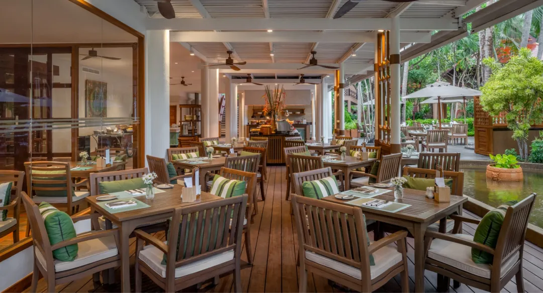 Anantara-Hua-Hin-Isaara-Cafe