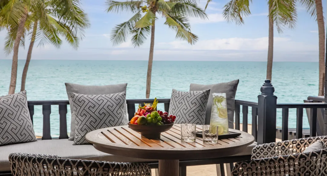 Anantara-Hua-Hin-Deluxe-Sea-View-Balcony