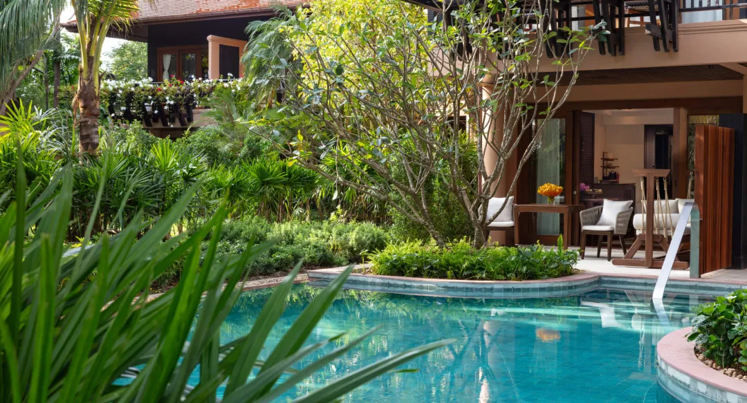 Anantara-Hua-Hin-Deluxe-Pool-Access-Pool