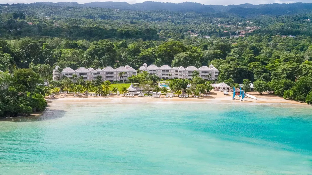 Couples Sans Souci - Hotel Exterior