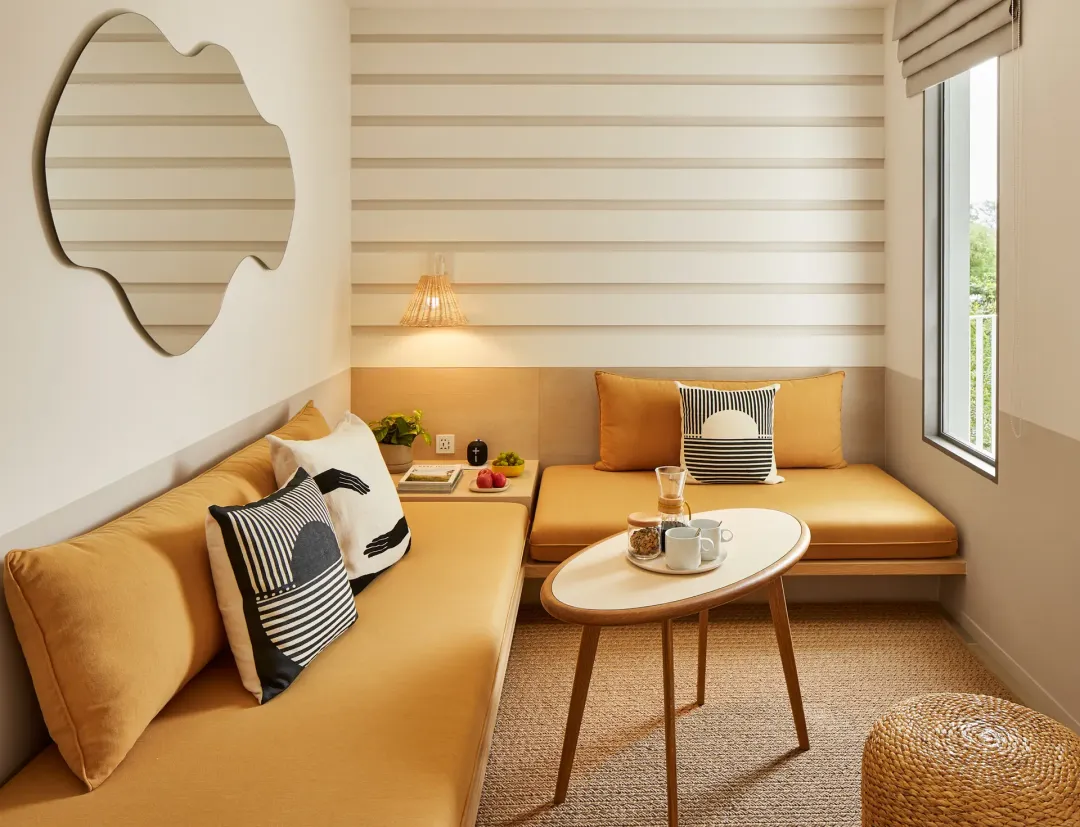 The Standard Hua Hin - Studio Suite - Lioving Space