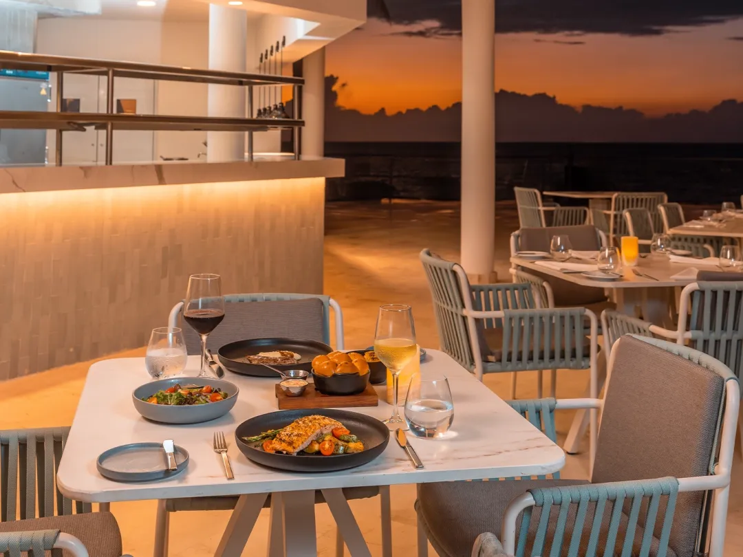 Cozumel-Palace-Flamingo