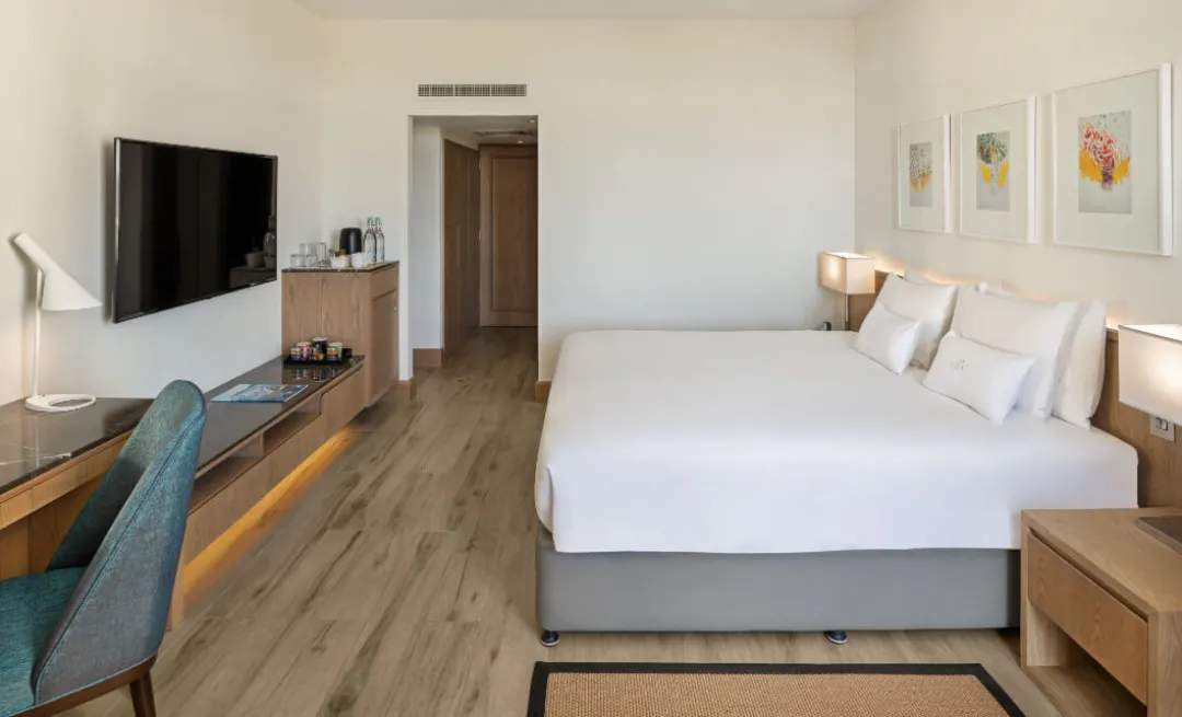 JA-Beach-Hotel-Resort-View-Room-Detail