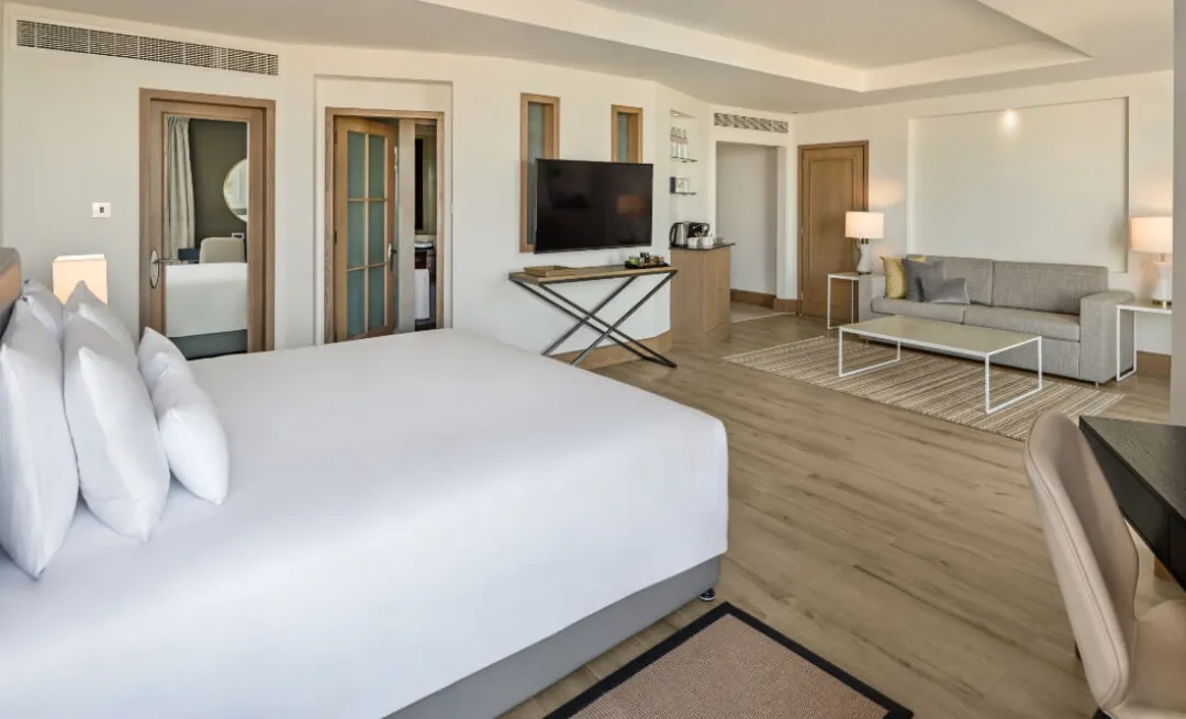 JA-Beach-Hotel-Resort-View-Junior-Suite