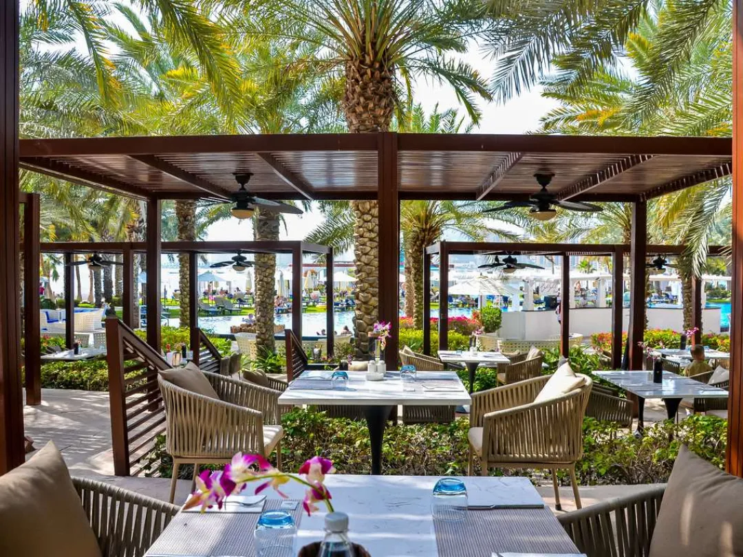 Rixos-The-Palm-Garden-Restaurant