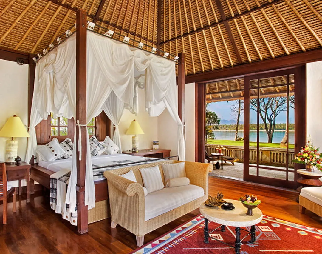 The-Oberoi-Beach-Resort-Lombok-Luxury-Villa-Ocean-View