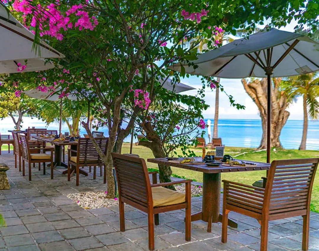 The-Oberoi-Beach-Resort-Lombok-Sunbird-Cafe-Restaurant