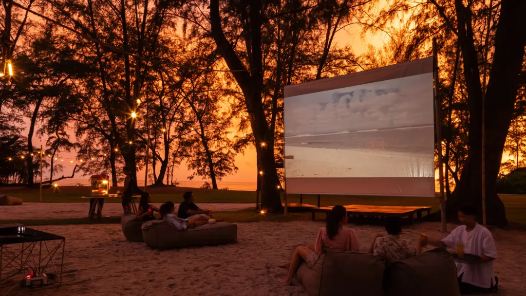 Sala-Phuket-Mai-Khao-Beach-Resort-Outdoor-Cinema
