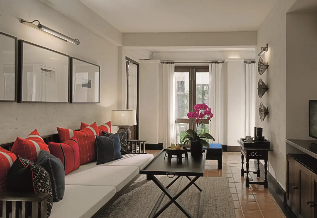 Tamarind Village Chiang Mai - Lanna Suite -  Living Room