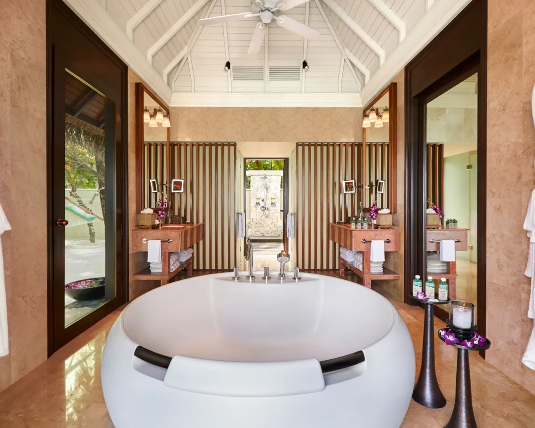 Taj-Exotica-Resort-and-Spa-Maldives-Sunrise-Oceanfront-Villa-with-Pool-Bathroom