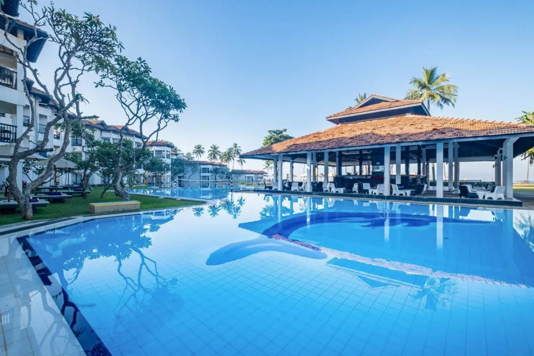 Club Hotel Dolphin - Poolside Restaurant