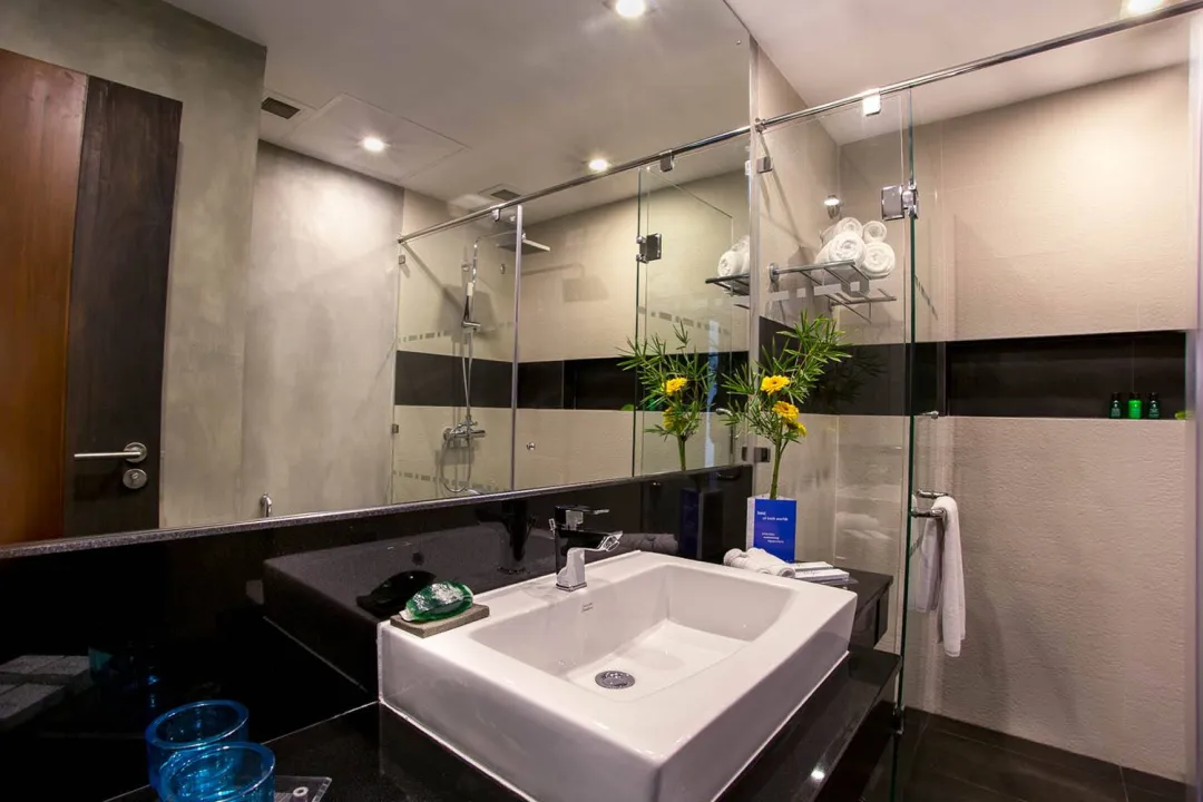 Club Hotel Dolphin - Superior Room - Bathroom