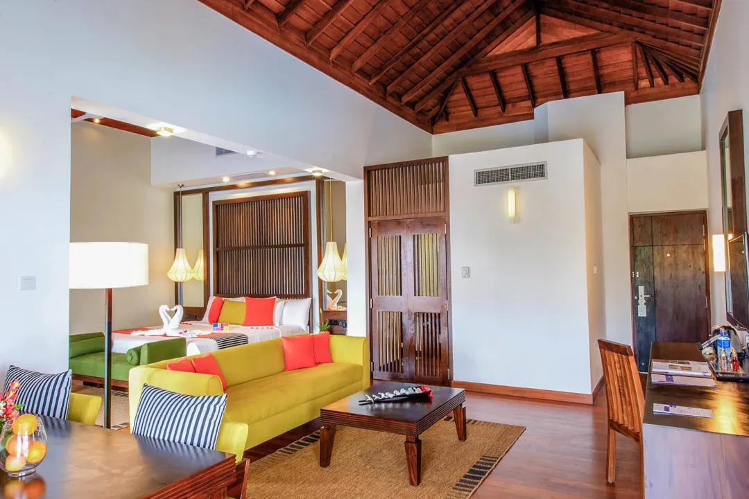 Club Hotel Dolphin - Junior Suite - Sitting Area