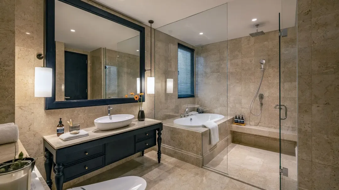 Ayana-Segara-One-Bedroom-Oceanview-Residence-Bathroom