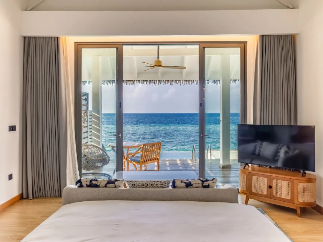 Dusit D2 Feydhoo - Premium Overwater Villa