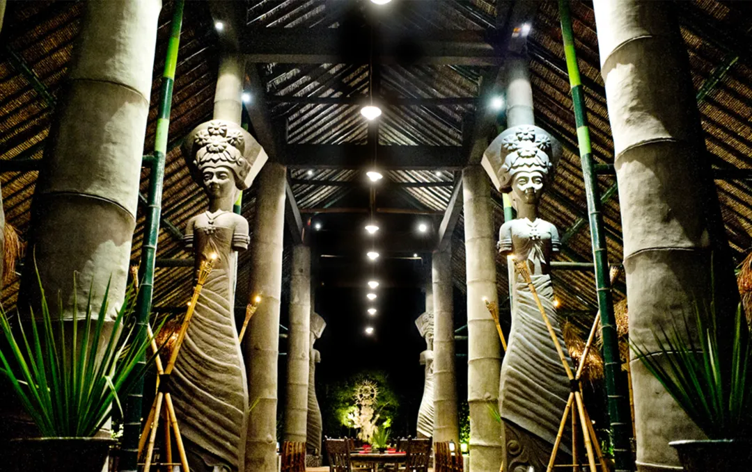 Hotel Tugu Lombok - Restaurant Deco