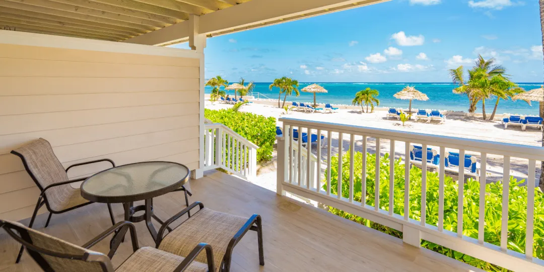 James Club Antigua - Beachfront Room - Balcony