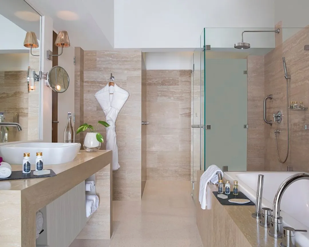 Taj-Coral-Reef-Resort-and-Spa-Superior-Beach-Villa-Bathroom