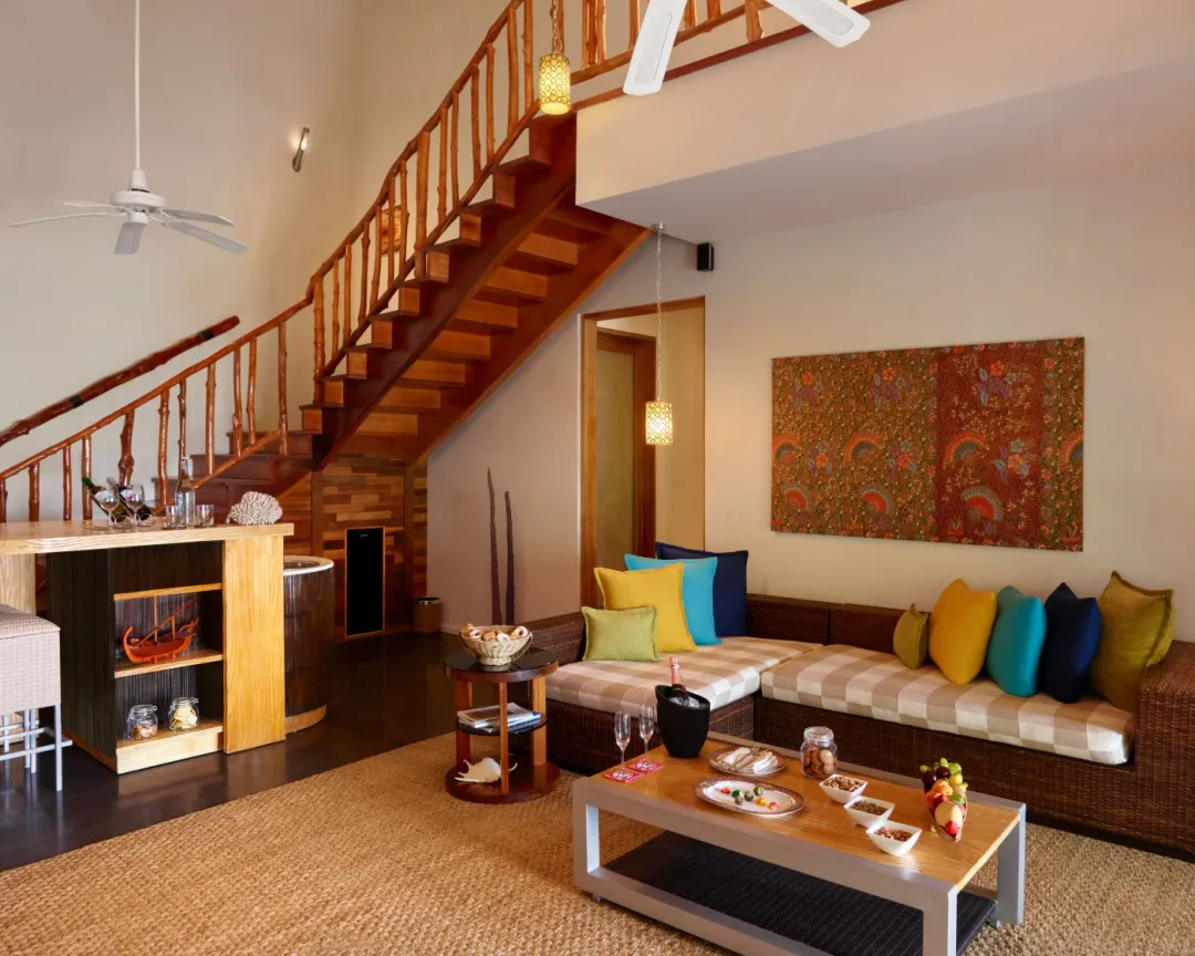 Taj-Coral-Reef-Nirvana-Suite-Living-Room