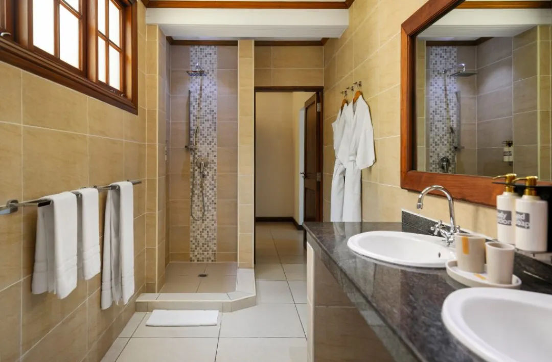 Hotel L'Archipel - Superior Room  - Bathroom