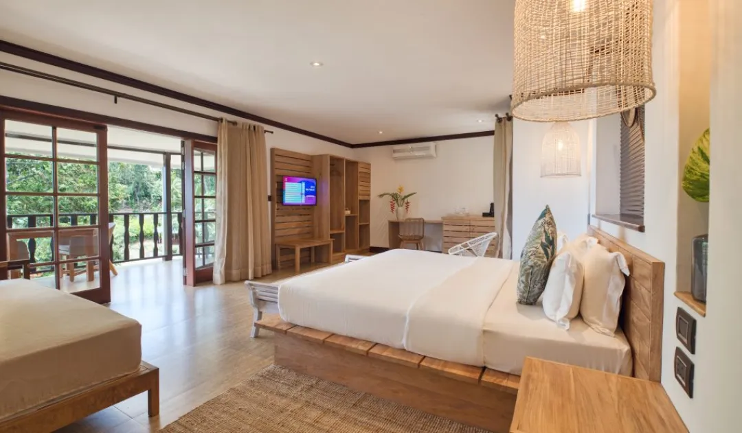 Hotel L'Archipel - Deluxe Room - Balcony View