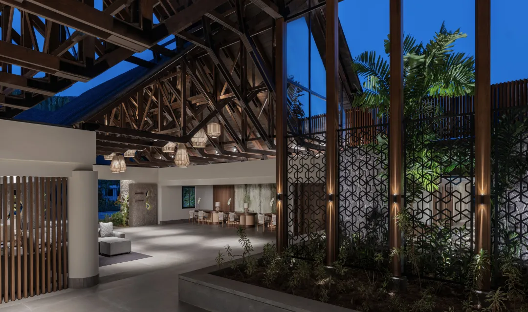 Avani_Plus_Barbarons_Seychelles_Lobby_View_Reception_Atrium
